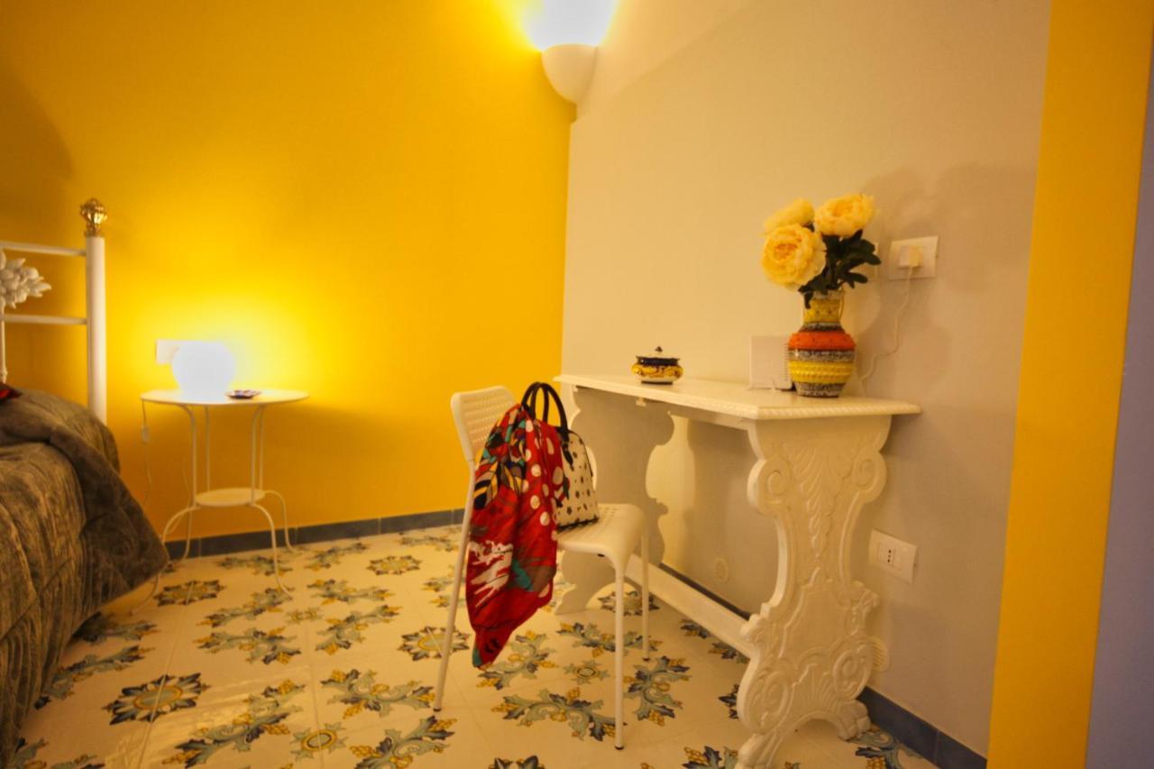 Domus Vilu Bed & Breakfast Nocera Superiore Exterior photo