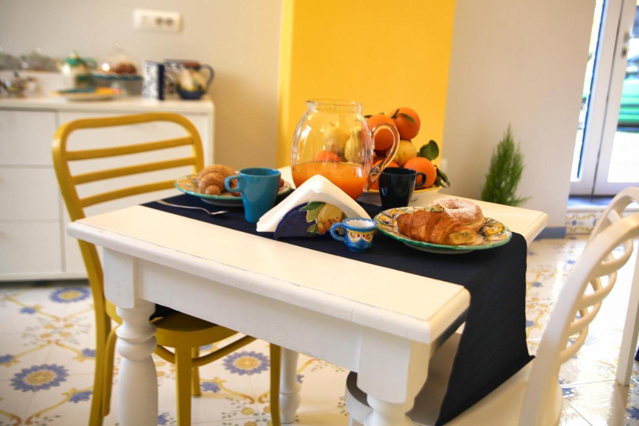 Domus Vilu Bed & Breakfast Nocera Superiore Exterior photo