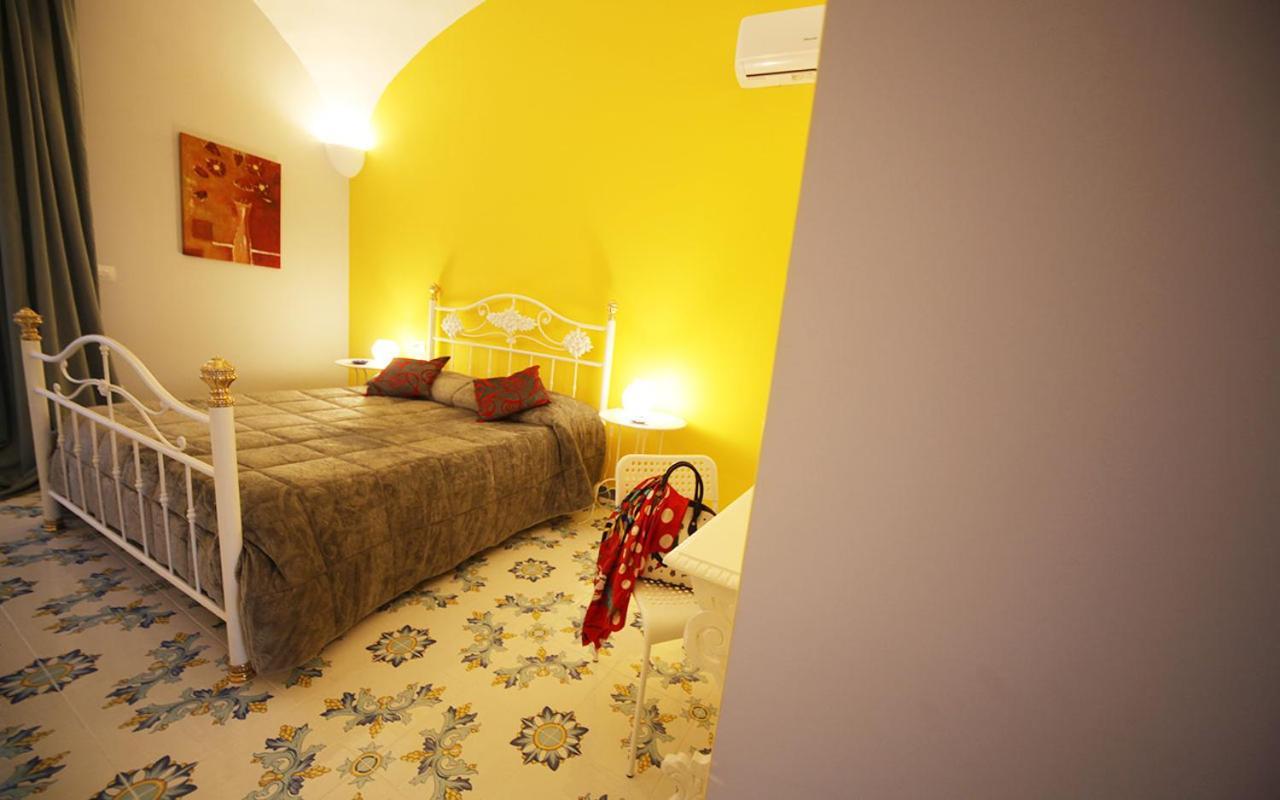 Domus Vilu Bed & Breakfast Nocera Superiore Exterior photo